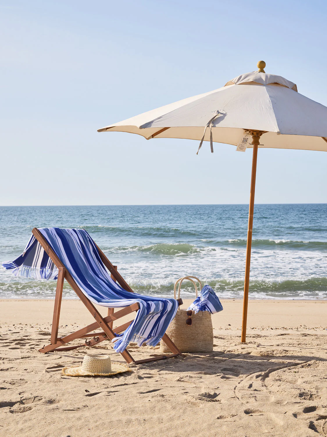 Bahama Blue Harbour Cabana Beach Towel - Image 2